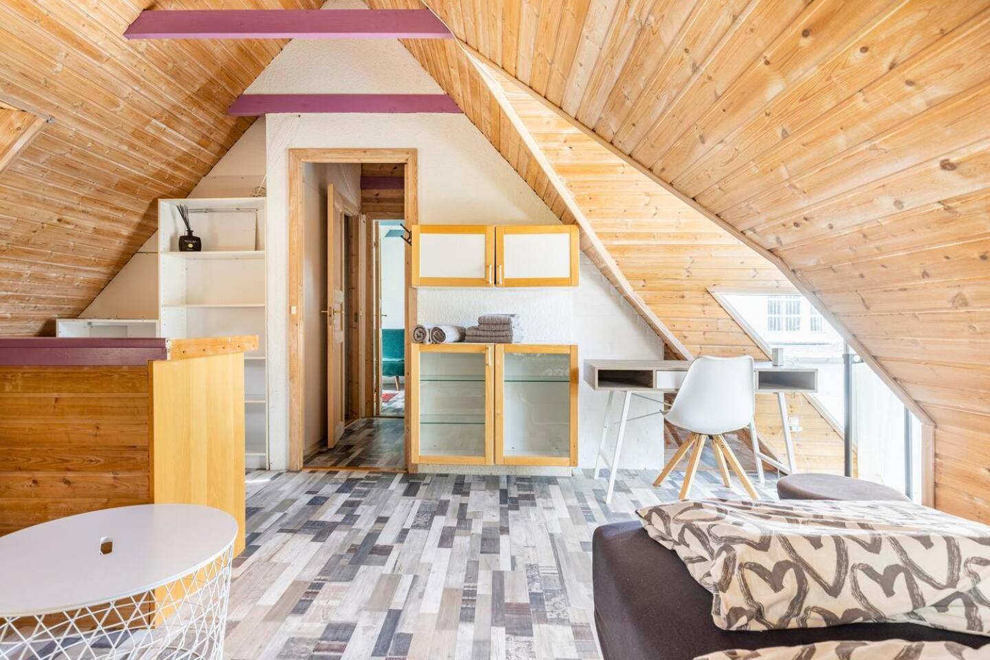 Trandafir Guesthouse Егтвед Екстер'єр фото